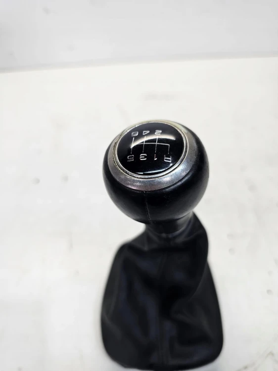 MIESZEK GAŁKA ZMIANY BIEGÓW AUDI A3 8P A1 8X Q3 8U 8P0863279A