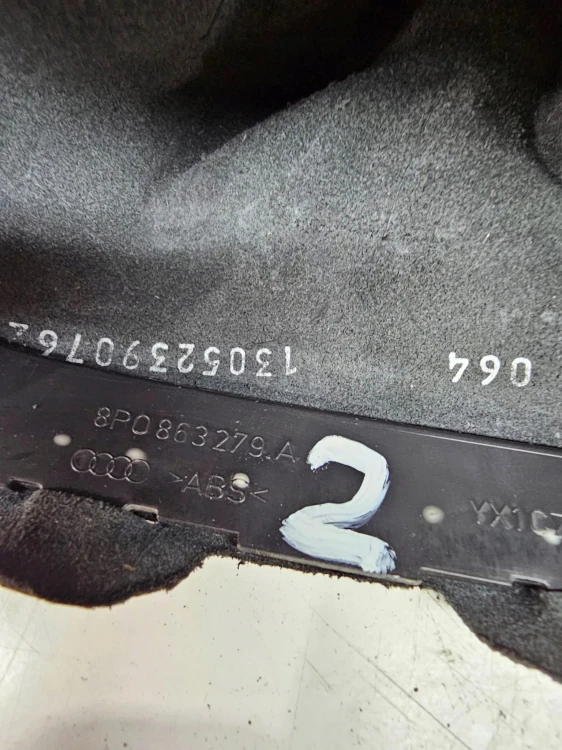 MIESZEK GAŁKA ZMIANY BIEGÓW AUDI A3 8P A1 8X Q3 8U 8P0863279A