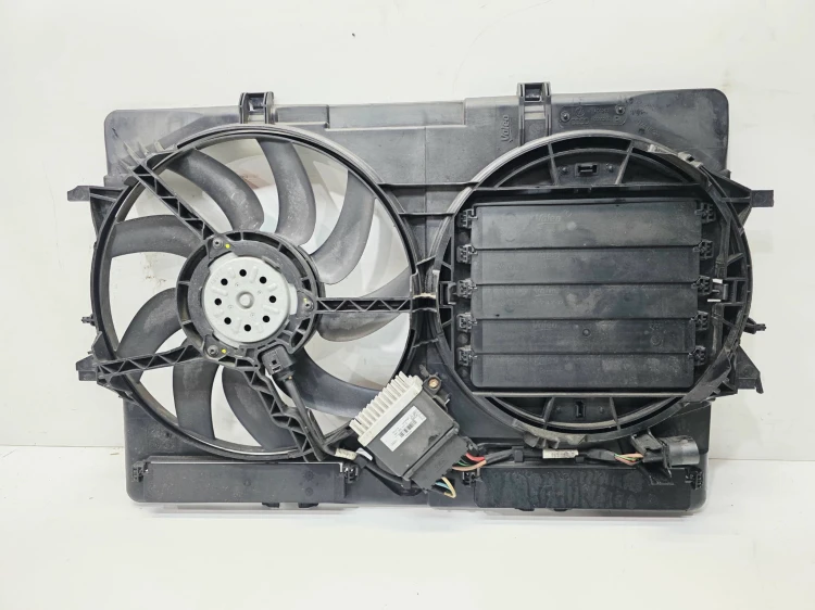 WENTYLATOR + OBUDOWA AUDI A4 B8 A5 Q5 A6 C7 8K0959501F 8K0121003AA