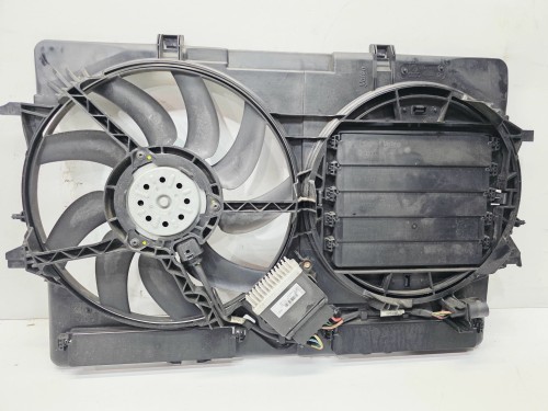 WENTYLATOR + OBUDOWA AUDI A4 B8 A5 Q5 A6 C7 8K0959501F 8K0121003AA