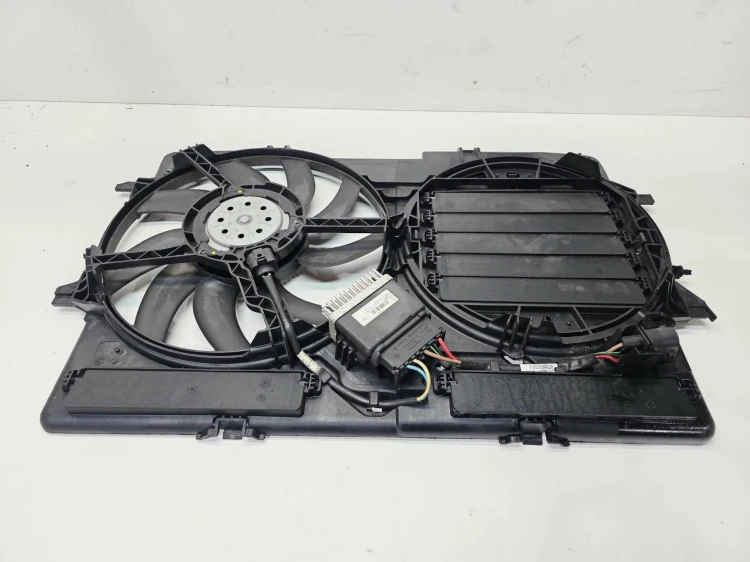 WENTYLATOR + OBUDOWA AUDI A4 B8 A5 Q5 A6 C7 8K0959501F 8K0121003AA