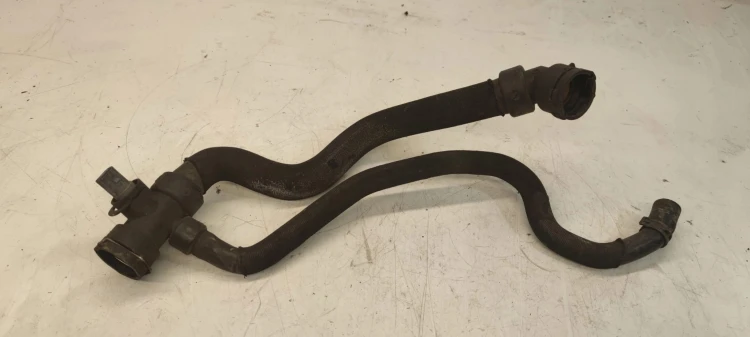 WĄŻ RURKA WODY KRÓCIEC AUDI A4 B7 A6 8E0121049