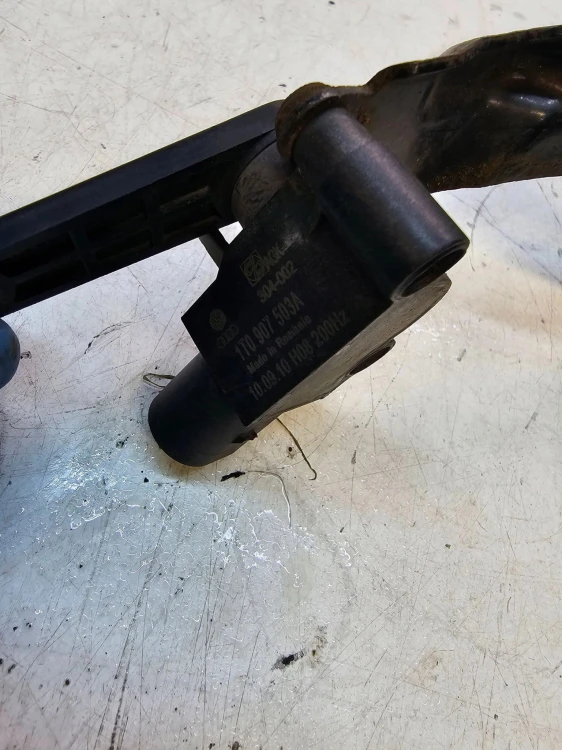 CZUJNIK POZIOMOWANIA ŚWIATEŁ AUDI A4 A5 8K0941309F 1T0907503A