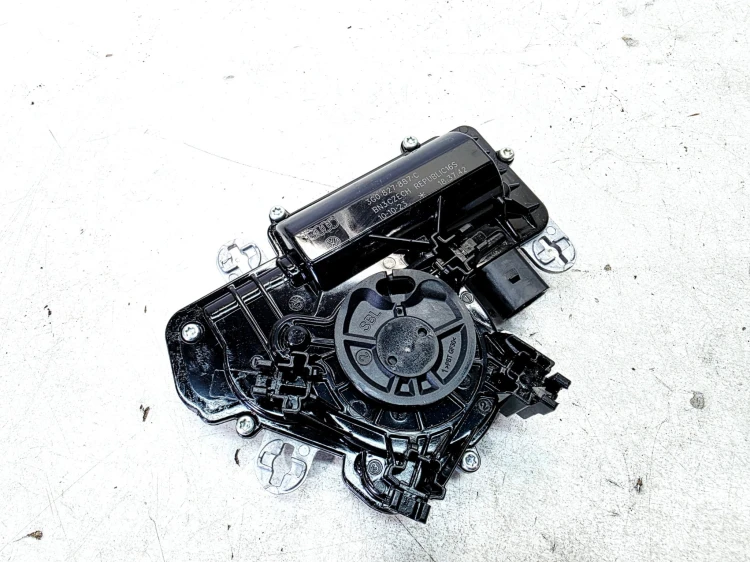 SILNIK NAPĘD DOCIĄGU KLAPY TYŁ AUDI Q4 E-TRON 3G0827887C