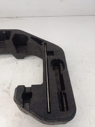 ZESTAW NAPRAWCZY WKŁADKA AUDI A4 A5 8T0012109