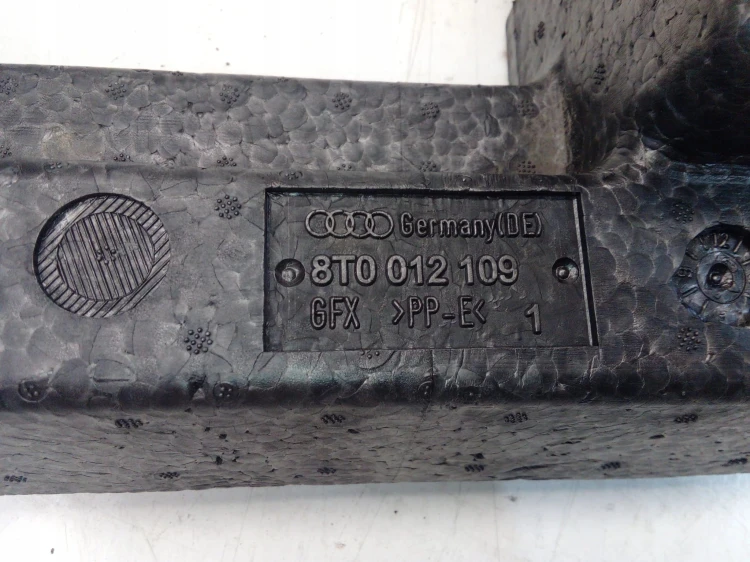 ZESTAW NAPRAWCZY WKŁADKA AUDI A4 A5 8T0012109