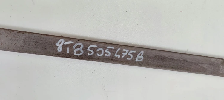 WZMOCNIENIE PODWOZIA LEWE AUDI A5 8T8505475B