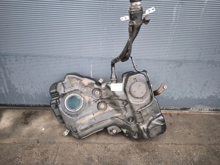 BAK ZBIORNIK PALIWA AUDI A4 B8 A5 8T 8T0201021DE 2.7 3.0 DIESEL ORYGINAŁ !!