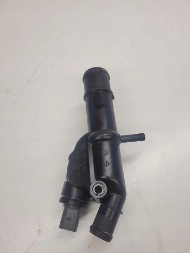 KRÓCIEC WODY AUDI VW SKODA 2.0 TDI 03L121132