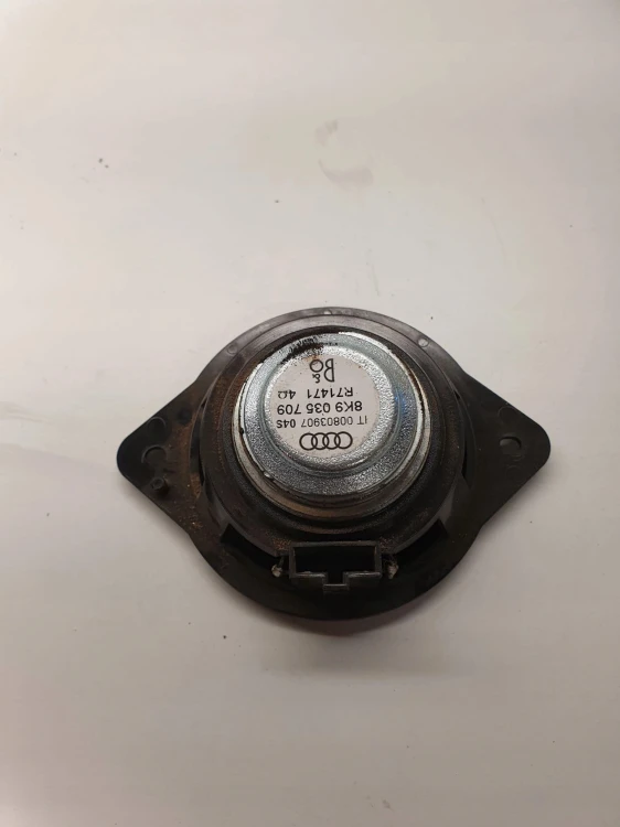GŁOŚNIK ŚREDNIOTONOWY AUDI A4 A5 Q5 BANG 8K9035709