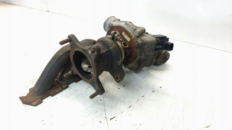 TURBOSPRĘŻARKA TURBO AUDI A3 VOLKSWAGEN SEAT SKODA 1.8 TSI TFSI 06J145701J