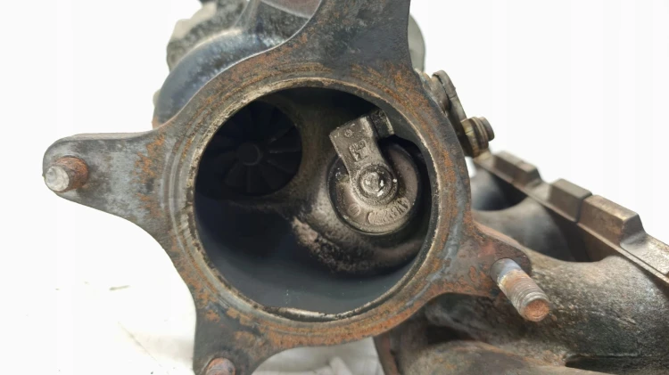 TURBOSPRĘŻARKA TURBO AUDI A3 VOLKSWAGEN SEAT SKODA 1.8 TSI TFSI 06J145701J