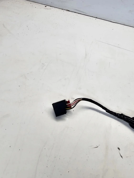 LUSTERKO ZEWNĘTRZNE PRAWE AUDI A6 C7 LZ9Y 6-PIN UK