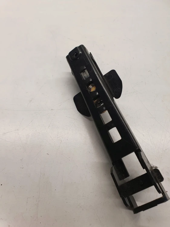 REGULACJA PASA AUDI A3 8P LIFT A4 A6 8E0857833A