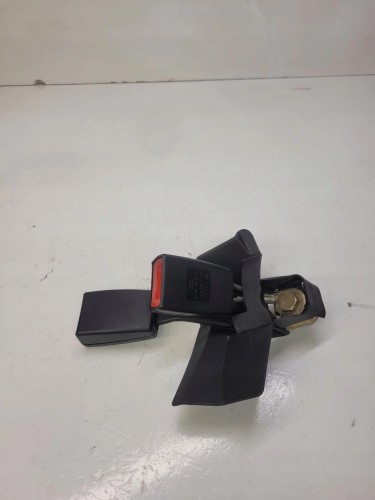 ZAPINKA PASA TYŁ AUDI A4 B6 B7 8E0857739E