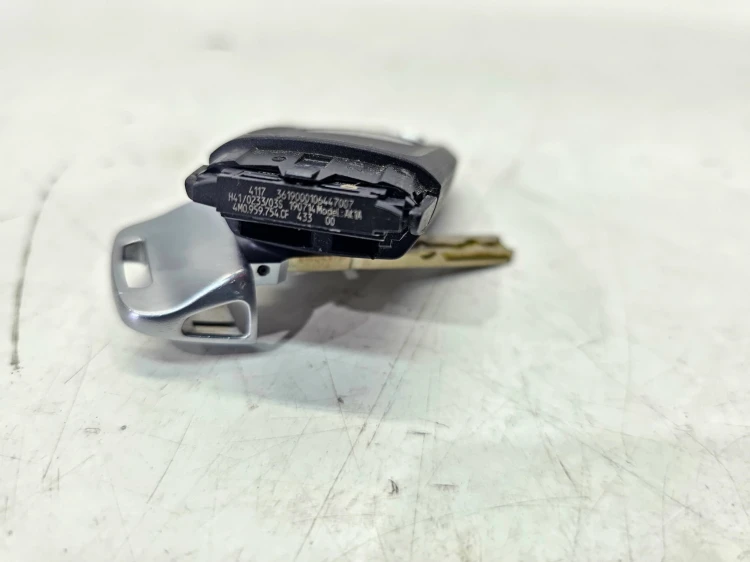 KLUCZYK PILOT KEYLESS AUDI Q5 FY A4 B9 A5 8W Q7 4M 4M0959754CF
