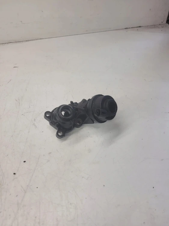 ZAWÓR REGULACJI WODY AUDI A6 C7 A7 A4 A5 059121737