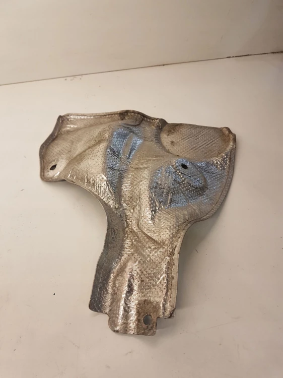 OSŁONA TERMICZNA WYGŁUSZENIE AUDI A4 B8 8K1804164C