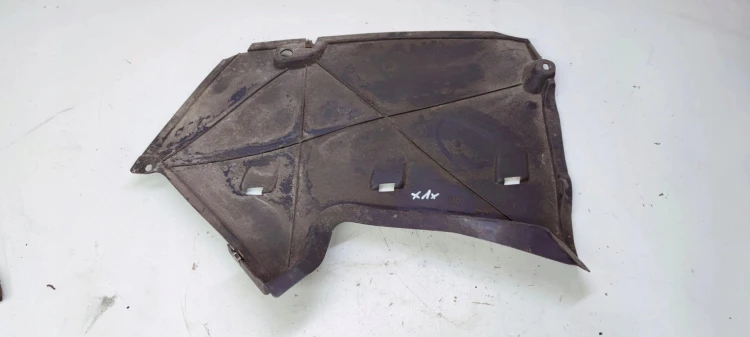 OSŁONA PODWOZIA TYŁ AUDI A4 B9 8W0825219A *1*