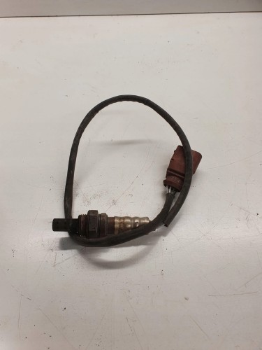 CZUJNIK TEMPERATURY SPALIN SONDA 06E906265N