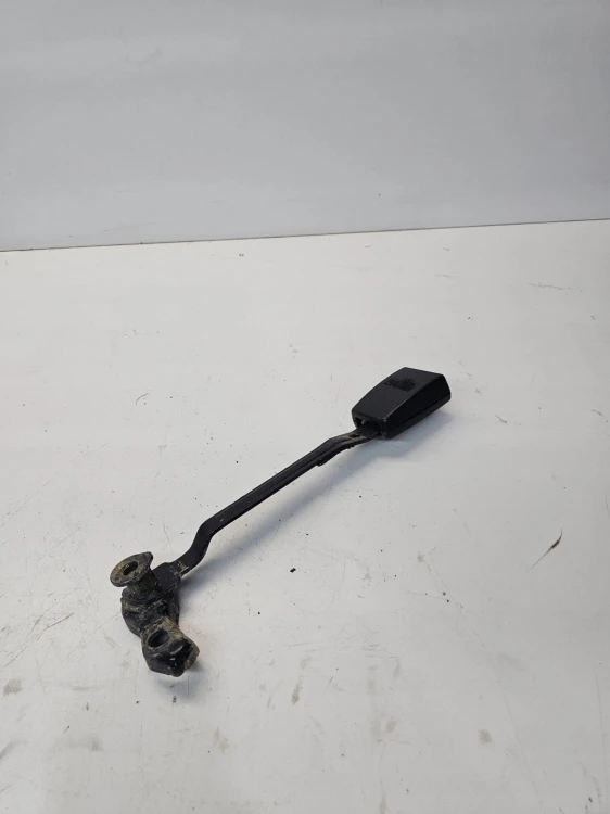 ZAPINKA PASA LEWA AUDI A6 C5 4B0857755E
