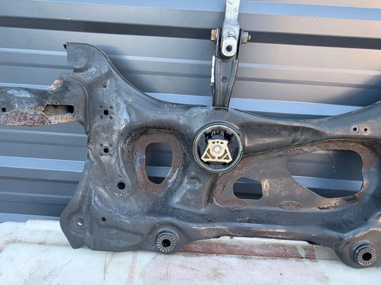 TRAWERS SANKI WÓZEK PRZÓD AUDI A3 8V VW SEAT SKODA 5Q0199315 ORYGINAŁ !!!