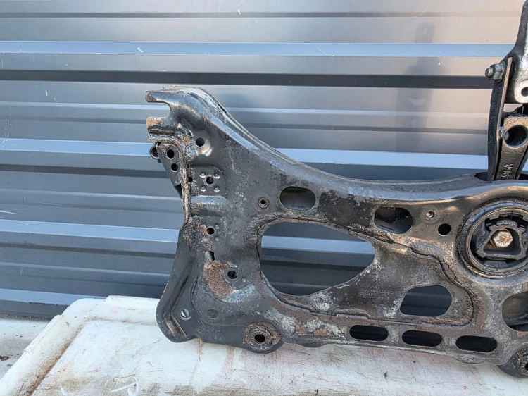 TRAWERS SANKI WÓZEK PRZÓD AUDI A3 8V VW SEAT SKODA 5Q0199315 ORYGINAŁ !!!
