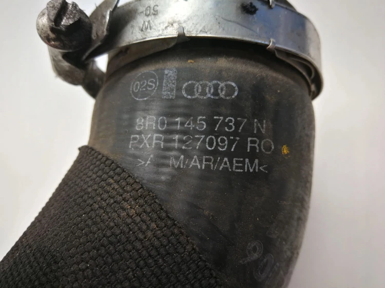 RURA WĄŻ INTERCOOLERA AUDI Q5 8R 8R0145737N