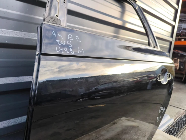 DRZWI LEWY TYŁ AUDI A4 B9 LY9B AVANT / KOMBI 2016-2019