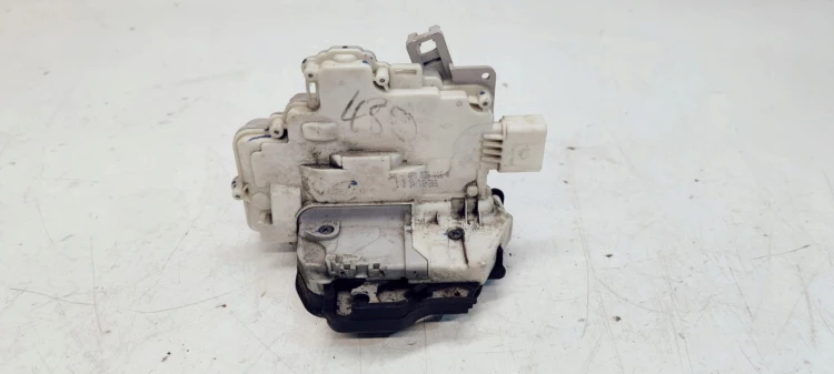 ZAMEK DRZWI PRAWY TYŁ AUDI A6 C6 4F0839016A 9 PIN