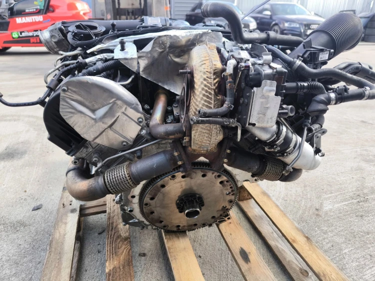 SILNIK KOMPLETNY AUDI A4 A5 Q5 A8 PORSCHE 3.0 TDI CTB CTBA ORYGINAŁ !!!
