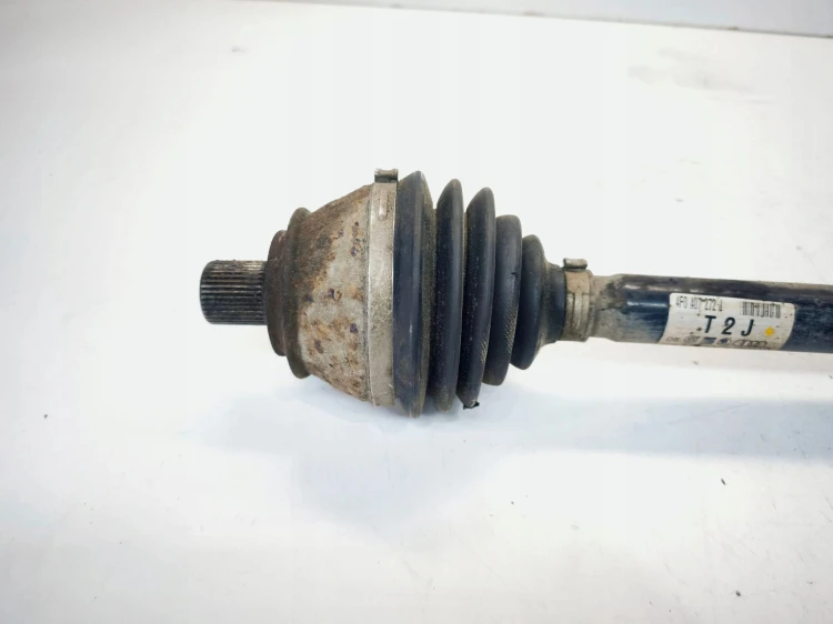 PÓŁOŚ PRAWY PRZÓD PRAWA PRZEDNIA AUDI A6 C6 4F0407272J