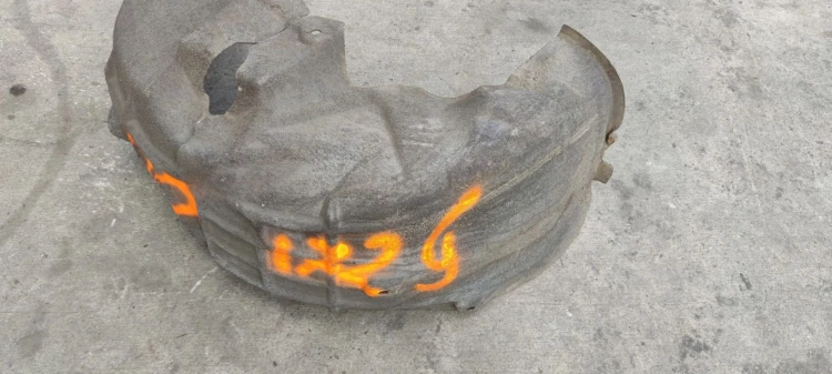 NADKOLE PRAWY TYŁ AUDI A5 8T LIFT COUPE 8T0810172G