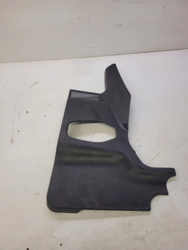 PODSZYBIE PLASTIKOWE AUDI A4 B8 A5 8T 8T1863052A