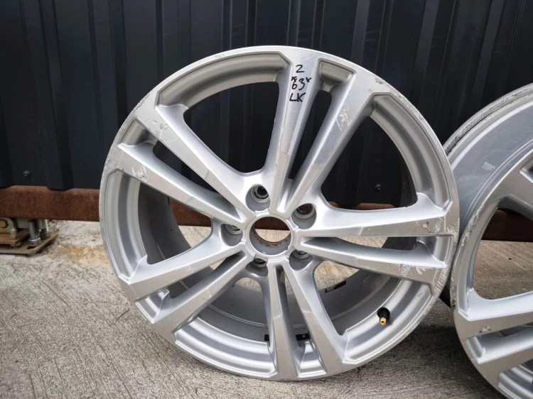 FELGA FELGI VW AUDI A3 A4 A6 ITP 7.5J R18 ET51 8V0601025BL Z*63*