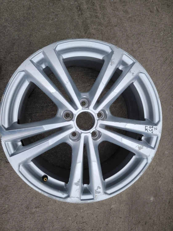 FELGA FELGI VW AUDI A3 A4 A6 ITP 7.5J R18 ET51 8V0601025BL Z*63*