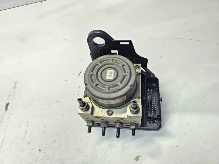POMPA + STEROWNIK ABS ESP AUDI VW SEAT SKODA 5Q0907379S 5Q0614517R