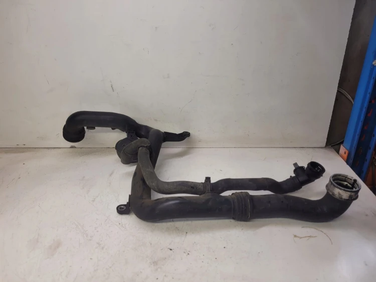 RURA WĄŻ INTERCOOLERA AUDI VW SKODA 1K0145762AF
