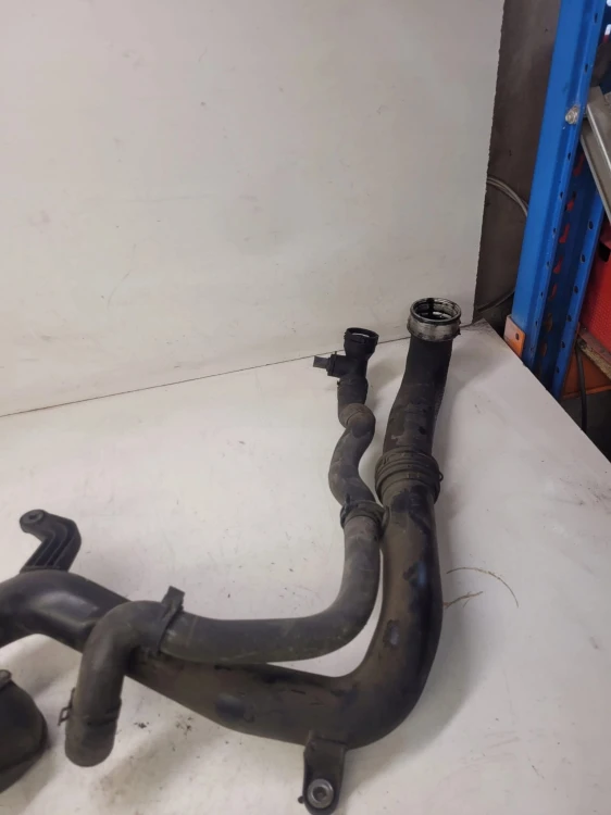 RURA WĄŻ INTERCOOLERA AUDI VW SKODA 1K0145762AF