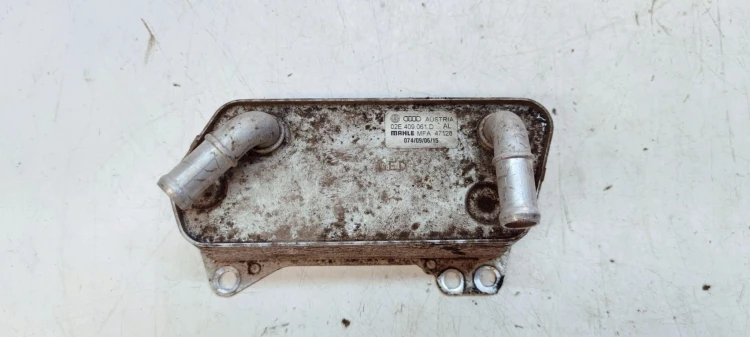 CHŁODNICA OLEJU SKRZYNI AUDI VOLKSWAGEN SEAT SKODA 02E409061D