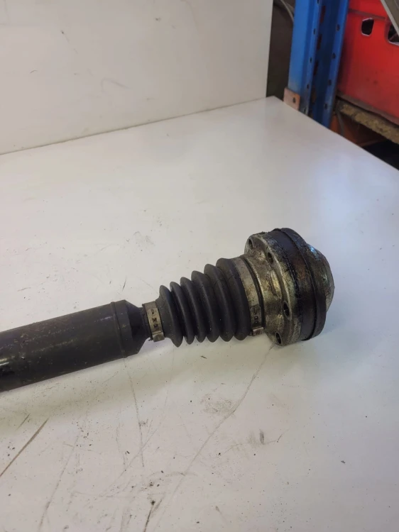 PÓŁOŚ PRAWY PRZÓD AUDI A3 8P LIFT 1K0407272JR