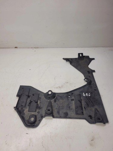 OSŁONA PODWOZIA LEWA AUDI A8 D3 4E0825213C