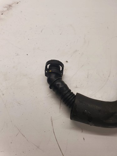 RURA PRZEWÓD ODMY AUDI VW 2,0 TFSI 06J103221
