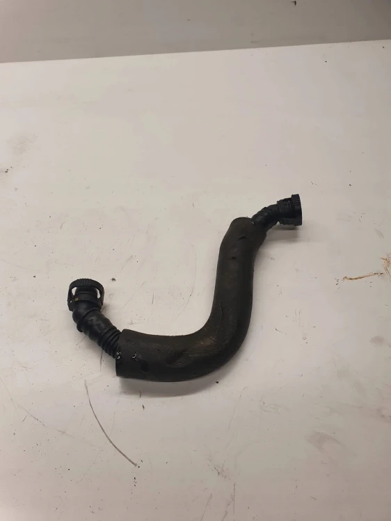 RURA PRZEWÓD ODMY AUDI VW 2,0 TFSI 06J103221