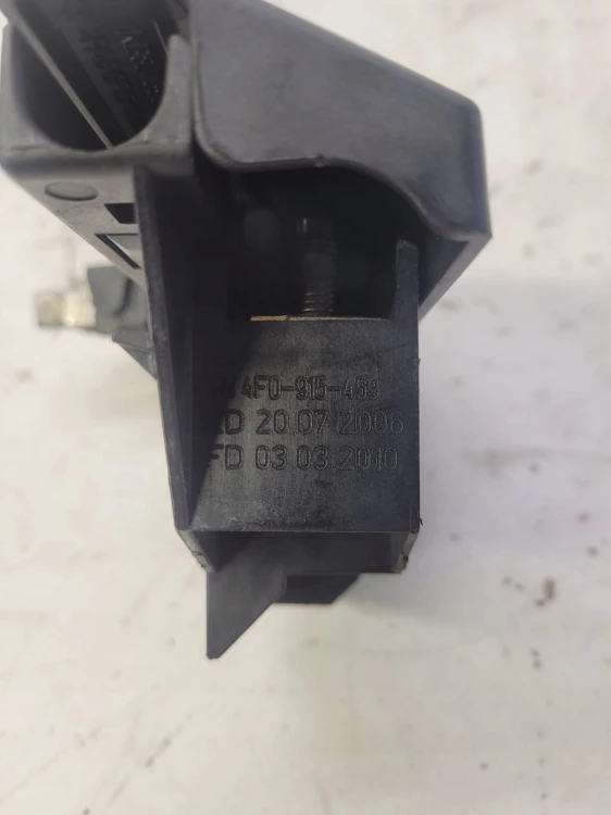 KLEMA PLUSOWA AUDI A4 A5 Q5 A6 A7 4F0915459