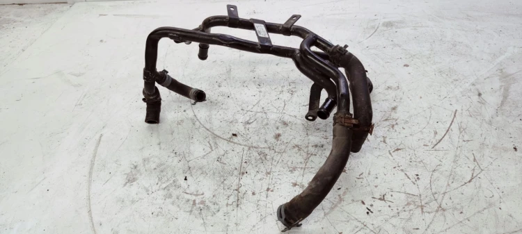 WĄŻ RURA RURKA WODY AUDI A4 A5 2.0 TDI 04L122157CA