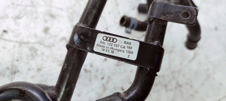 WĄŻ RURA RURKA WODY AUDI A4 A5 2.0 TDI 04L122157CA