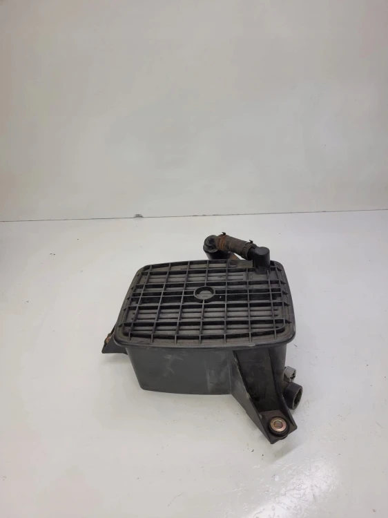 FILTR WĘGLOWY AUDI A4 B7 A6 C6 2.0 TFSI 8E0201799A