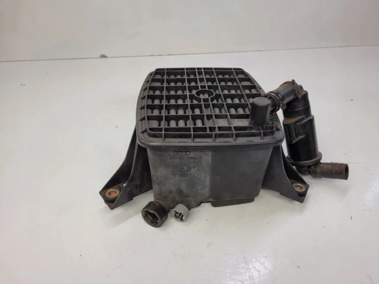 FILTR WĘGLOWY AUDI A4 B7 A6 C6 2.0 TFSI 8E0201799A