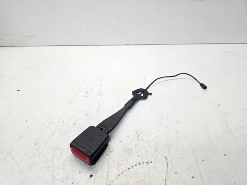 ZAPINKA PASA FOTELA AUDI A4 B9 A5 8W Q7 4M 4M0857755E